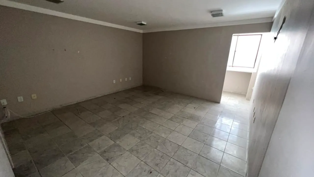 Sala privativa disponível